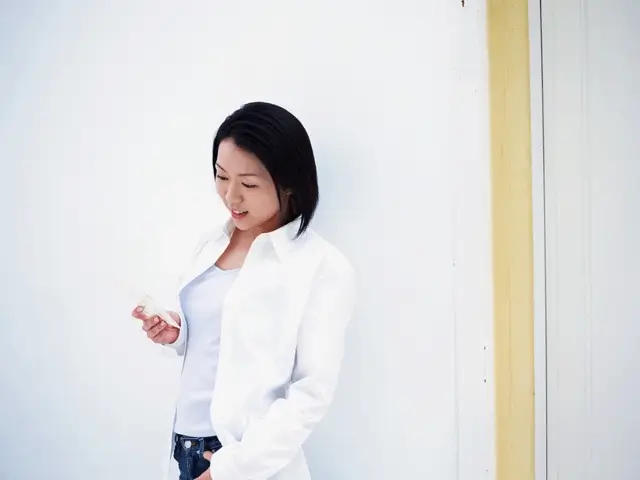 女性